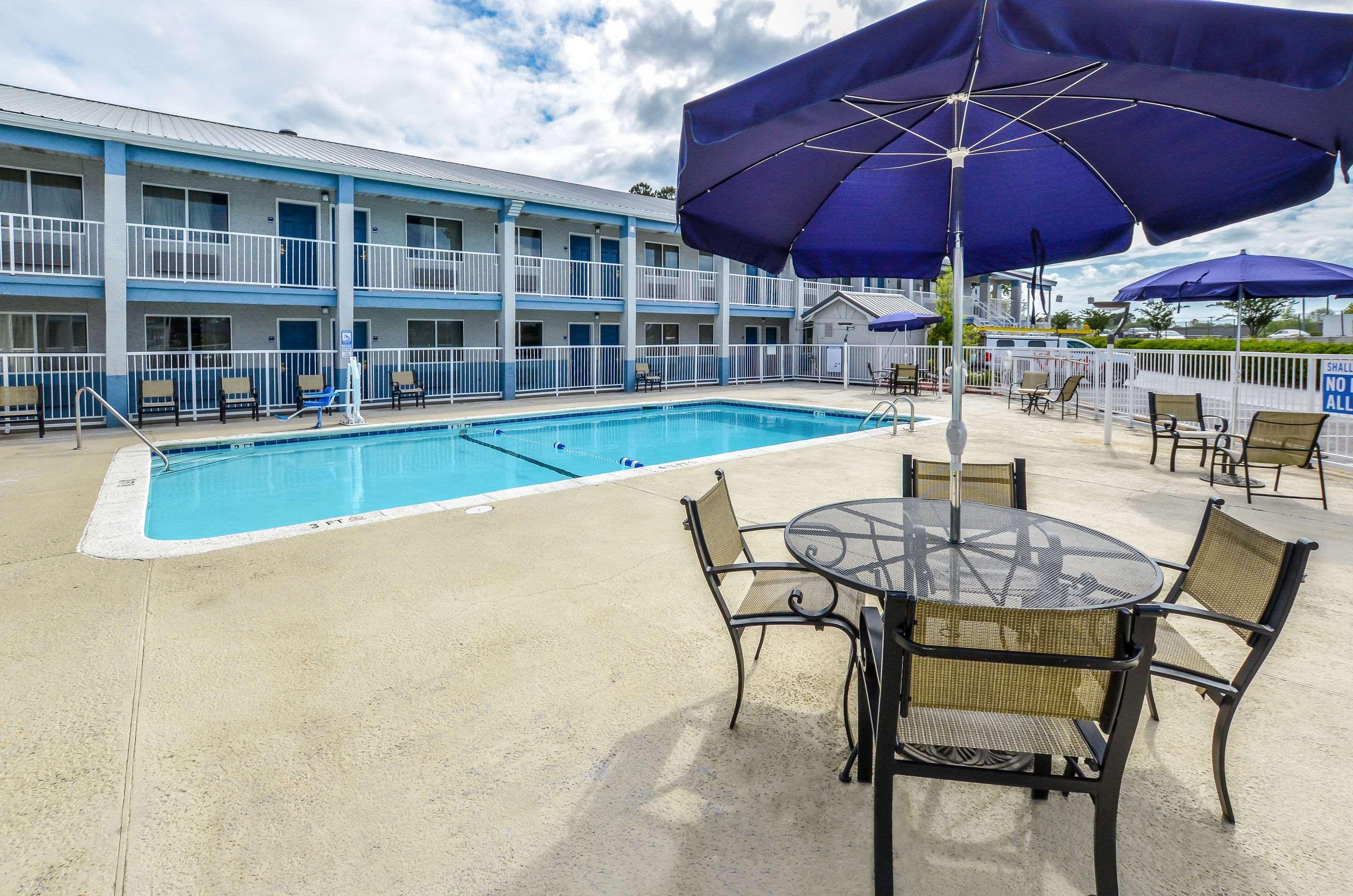 Rodeway Inn North Charleston - Ashley Phosphate Eksteriør bilde