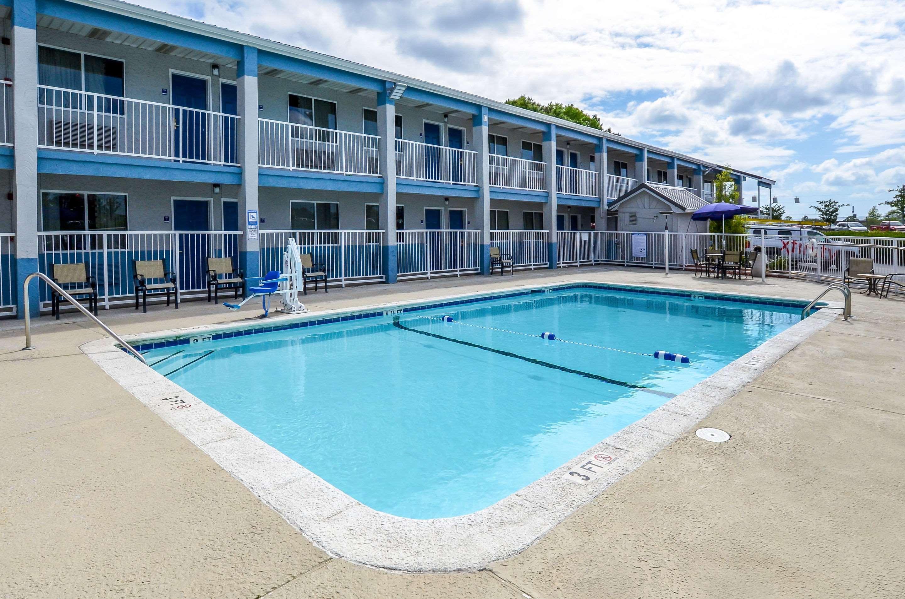 Rodeway Inn North Charleston - Ashley Phosphate Eksteriør bilde