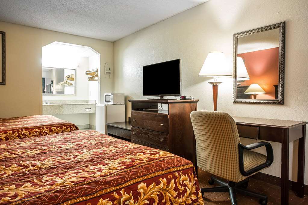 Rodeway Inn North Charleston - Ashley Phosphate Rom bilde